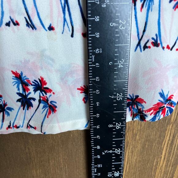 Express Womens Blouse White Palm Tree Portofino V Neck Button Down Sheer M - Picture 9 of 12